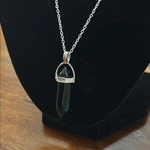 Silver and Green pointed Pendant Necklace